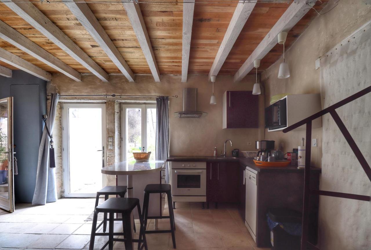 Appartement Troglodyte Loft 2 à Thoré-la-Rochette Extérieur photo